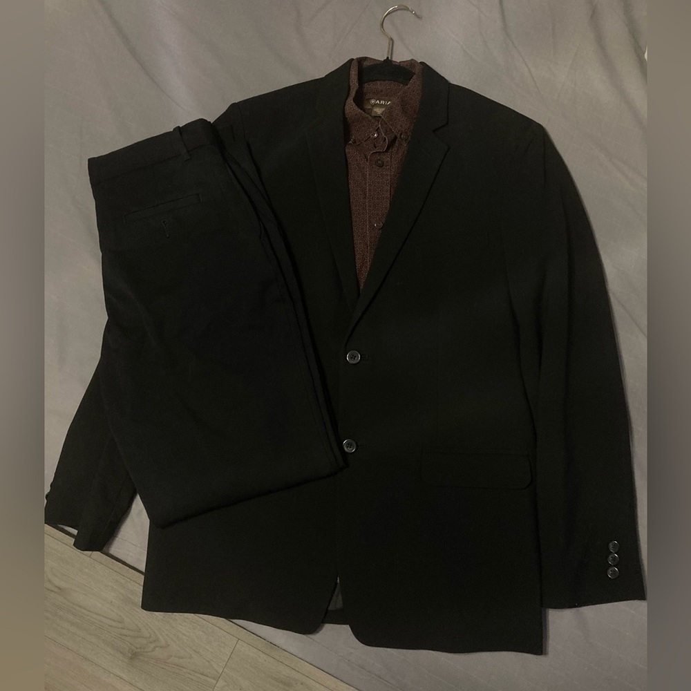 Van Heusen suit set and Ariat shirt